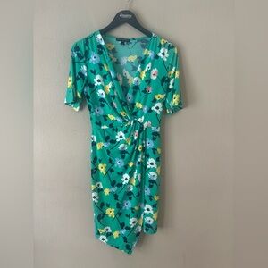Banana Republic Dress Womens XS Green Floral Faux Wrap Deep V-Neck Short Sleeve